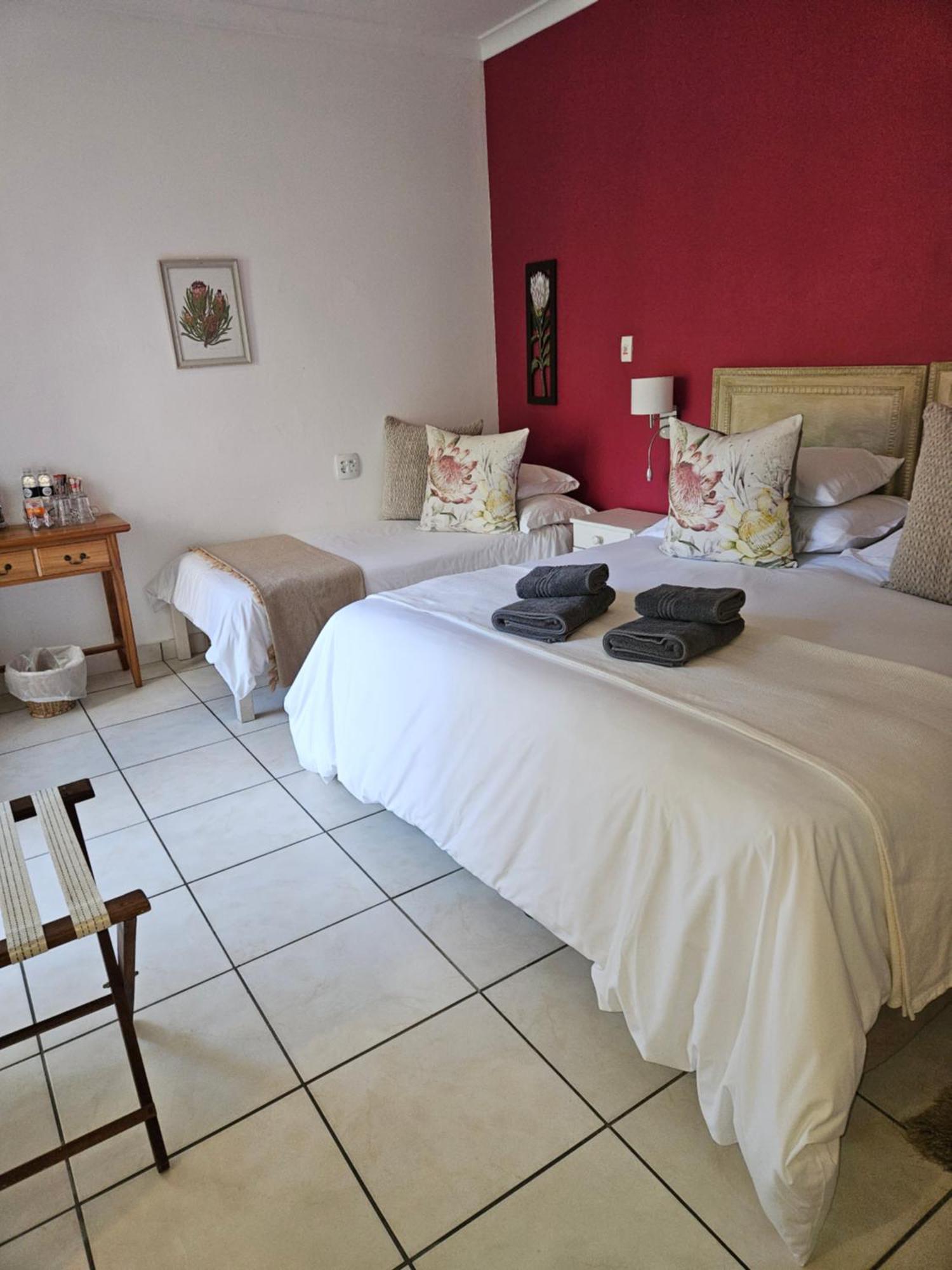Stannards Guest Lodge 4 Star B&B, קניסנה מראה חיצוני תמונה